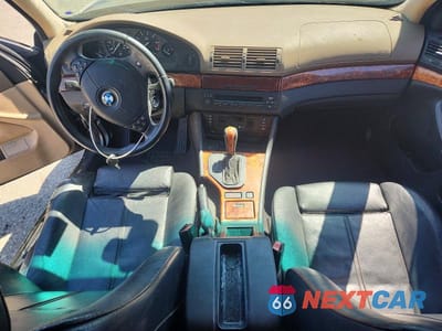 Zdjęcie 8 z 12 samochodu: 2000 BMW 528 I AUTOMATIC VIN:WBADM6340YGU05427 - miniatura