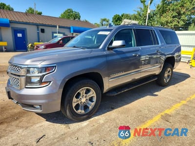 2018 CHEVROLET SUBURBAN K1500 LT 1GNSKHKC2JR296149 - główne zdjęcie licytacji z USA - miniatura