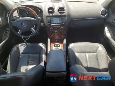 Zdjęcie 8 z 12 samochodu: 2007 MERCEDES-BENZ GL 450 4MATIC VIN:4JGBF71E07A251031 - miniatura