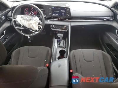 Zdjęcie 8 z 12 samochodu: 2022 HYUNDAI ELANTRA SEL VIN:KMHLM4AG5NU310046 - miniatura