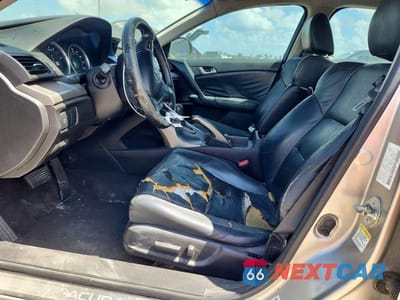 Zdjęcie 7 z 12 samochodu: 2010 ACURA TSX VIN:JH4CU2F65AC041666 - miniatura