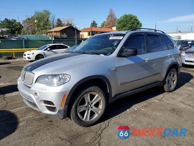 2012 BMW X5 XDRIVE35D 5UXZW0C53CL668924 - główne zdjęcie licytacji z USA - miniatura