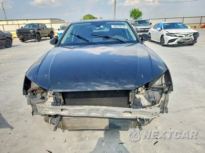 Piąte zdjęcie samochodu w środku: 2017 AUDI A4 PREMIUM VIN:WAUANAF47HN011725 - miniatura