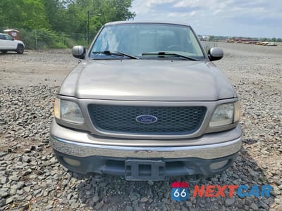 Piąte zdjęcie samochodu w środku: 2003 FORD F-150 VIN:2FTRX18LX3CA40235 - miniatura
