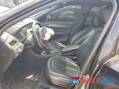 Zdjęcie 7 z 13 samochodu: 2016 BMW X1 XDRIVE28I VIN:WBXHT3C36G5F66183 - miniatura