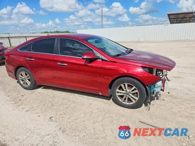 Czwarte zdjęcie samochodu z boku: 2015 HYUNDAI SONATA ECO VIN:5NPE24AA5FH129653 - miniatura