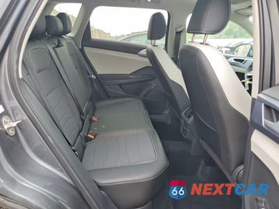 Zdjęcie 11 z 14 samochodu: 2025 VOLKSWAGEN TAOS SE VIN:3VVEC7B25SM046462 - miniatura