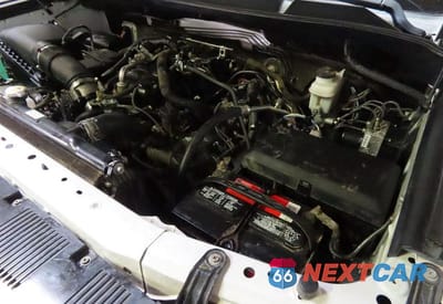 Zdjęcie 7 z 10 samochodu: 2016 TOYOTA TUNDRA CREWMAX SR5 VIN:5TFEM5F19GX107282 - miniatura