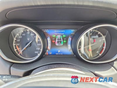 Zdjęcie 9 z 12 samochodu: 2017 MASERATI LEVANTE S LUXURY VIN:ZN661YUL4HX252166 - miniatura