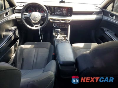 Zdjęcie 8 z 12 samochodu: 2021 KIA K5 LX VIN:5XXG24J22MG001056 - miniatura