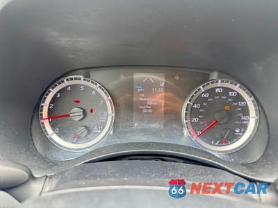 Zdjęcie 8 z 13 samochodu: 2022 TOYOTA HIGHLANDER L VIN:5TDCZRBHXNS580095 - miniatura