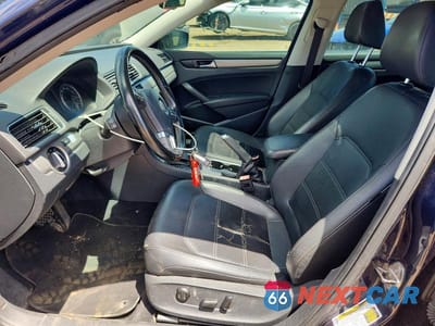 Zdjęcie 7 z 12 samochodu: 2014 VOLKSWAGEN PASSAT SE VIN:1VWBN7A30EC001941 - miniatura