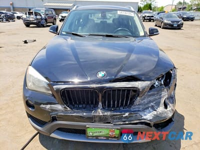 Piąte zdjęcie samochodu w środku: 2014 BMW X1 XDRIVE28I VIN:WBAVL1C56EVR93781 - miniatura