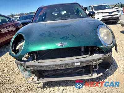 Piąte zdjęcie samochodu w środku: 2017 MINI COOPER CLUBMAN VIN:WMWLN5C32H2E33580 - miniatura