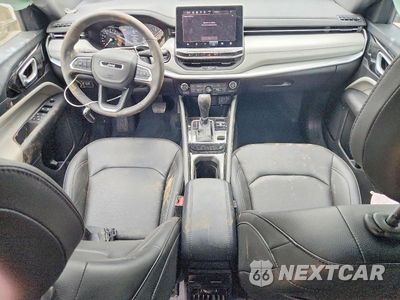 Zdjęcie 8 z 14 samochodu: 2025 JEEP COMPASS LIMITED VIN:3C4NJDCN9ST559604 - miniatura