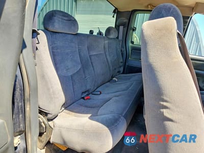 Zdjęcie 10 z 12 samochodu: 2006 GMC SIERRA K2500 HEAVY DUTY VIN:1GTHK29U66E183771 - miniatura