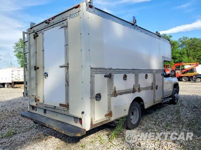 Trzecie zdjęcie samochodu z tyłu: 2017 GMC SIERRA K3500 DELIVERY TRUCK VIN:1GD32VCG3HF158348 - miniatura