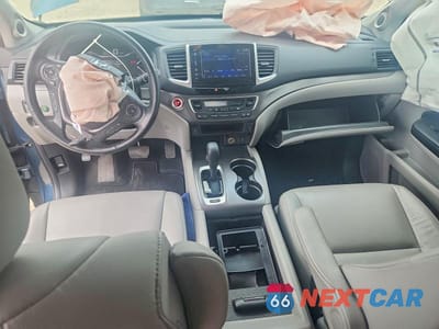 Zdjęcie 8 z 13 samochodu: 2018 HONDA PILOT EXL VIN:5FNYF6H52JB017017 - miniatura