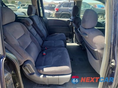 Zdjęcie 11 z 13 samochodu: 2006 HONDA ODYSSEY EX VIN:5FNRL38496B116895 - miniatura
