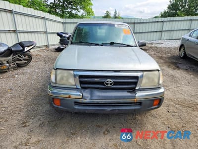 Zdjęcie 6 z 13 samochodu: 2000 TOYOTA TACOMA XTRACAB VIN:5TEVL52N8YZ704218 - miniatura