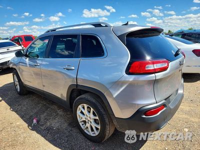 Drugie zdjęcie samochodu z przodu: 2017 JEEP CHEROKEE LATITUDE VIN:1C4PJLCBXHW540152 - miniatura