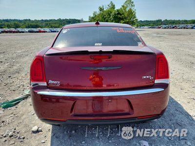 Zdjęcie 6 z 12 samochodu: 2016 CHRYSLER 300C VIN:2C3CCAEG8GH282611 - miniatura