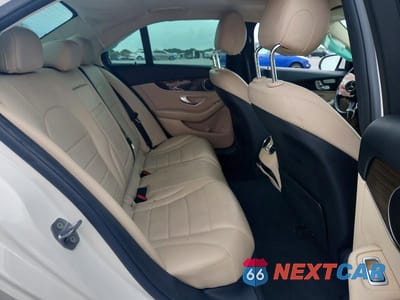 Zdjęcie 10 z 13 samochodu: 2018 MERCEDES-BENZ C 300 VIN:55SWF4JBXJU268362 - miniatura