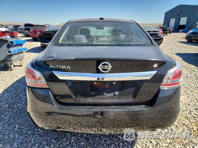 Zdjęcie 6 z 12 samochodu: 2015 NISSAN ALTIMA 2.5 S VIN:1N4AL3AP5FN893938 - miniatura