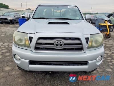 Piąte zdjęcie samochodu w środku: 2010 TOYOTA TACOMA PRERUNNER ACCESS CAB VIN:5TETU4GN1AZ676744 - miniatura