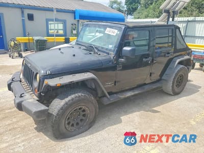 2010 JEEP WRANGLER UNLIMITED SAHARA 1J4HA5H13AL198349 - główne zdjęcie licytacji z USA - miniatura