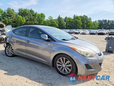 Czwarte zdjęcie samochodu z boku: 2011 HYUNDAI ELANTRA GLS VIN:KMHDH4AE1BU080573 - miniatura