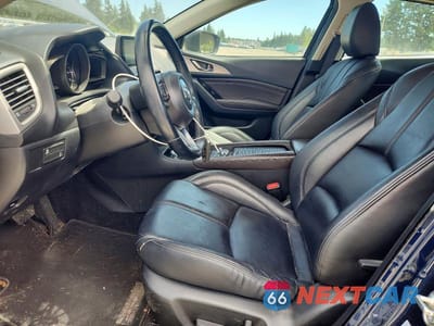 Zdjęcie 7 z 12 samochodu: 2018 MAZDA 3 TOURING VIN:3MZBN1V37JM172976 - miniatura