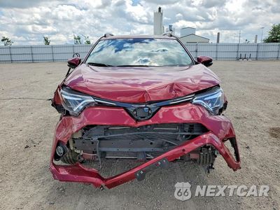 Piąte zdjęcie samochodu w środku: 2018 TOYOTA RAV4 VIN:JTMDJREV9JD233439 - miniatura