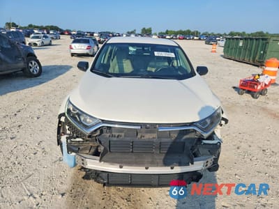 Piąte zdjęcie samochodu w środku: 2018 HONDA CR-V LX VIN:2HKRW5H39JH418157 - miniatura