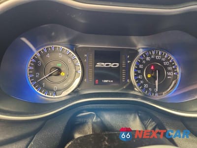 Zdjęcie 9 z 13 samochodu: 2015 CHRYSLER 200 LIMITED VIN:1C3CCCAB1FN649215 - miniatura