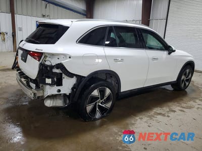 Trzecie zdjęcie samochodu z tyłu: 2024 MERCEDES-BENZ GLC 300 4MATIC VIN:W1NKM4HB3RF224344 - miniatura