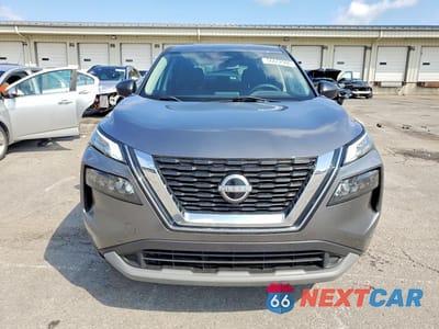 Piąte zdjęcie samochodu w środku: 2023 NISSAN ROGUE S VIN:JN8BT3AB1PW468655 - miniatura