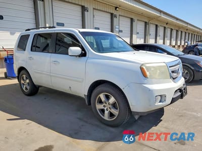 Czwarte zdjęcie samochodu z boku: 2010 HONDA PILOT VIN:5FNYF4H69AB025046 - miniatura