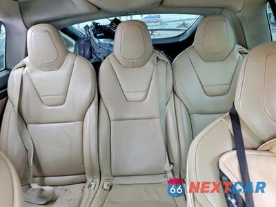 Zdjęcie 10 z 12 samochodu: 2016 TESLA MODEL X VIN:5YJXCAE28GF020966 - miniatura