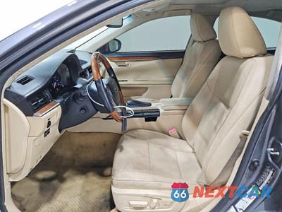 Zdjęcie 7 z 12 samochodu: 2013 LEXUS ES 300H VIN:JTHBW1GGXD2004601 - miniatura