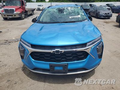 Piąte zdjęcie samochodu w środku: 2025 CHEVROLET TRAX 1LT VIN:KL77LHEP7SC121147 - miniatura