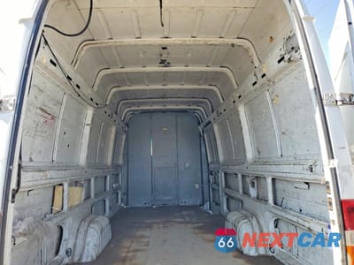 Zdjęcie 10 z 13 samochodu: 2005 DODGE SPRINTER 2500 DELIVERY VAN VIN:WD2PD744855745886 - miniatura