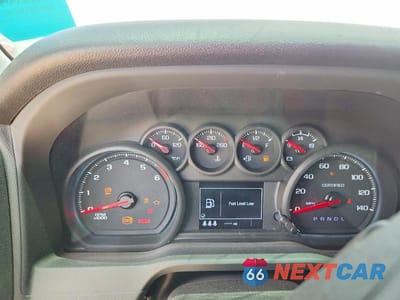 Zdjęcie 9 z 12 samochodu: 2024 GMC SIERRA K1500 VIN:3GTUUAED0RG279420 - miniatura