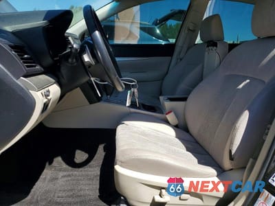 Zdjęcie 7 z 12 samochodu: 2013 SUBARU LEGACY 2.5I PREMIUM VIN:4S3BMBC67D3009758 - miniatura