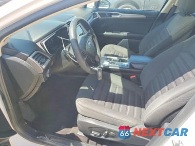 Zdjęcie 7 z 12 samochodu: 2019 FORD FUSION SE VIN:3FA6P0HD9KR199300 - miniatura