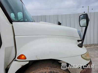 Zdjęcie 9 z 10 samochodu: 2004 INTERNATIONAL 4400 REFUSE TRUCK VIN:1HTMKAAN44H660404 - miniatura