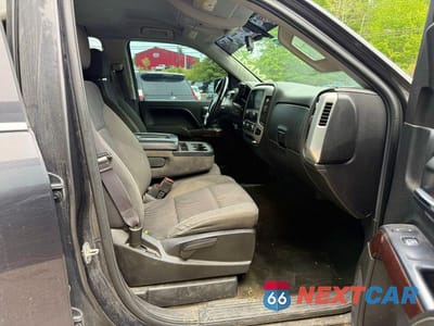 Piąte zdjęcie samochodu w środku: 2016 GMC SIERRA K1500 SLE VIN:1GTV2MEC9GZ296491 - miniatura