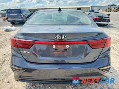 Zdjęcie 6 z 13 samochodu: 2021 KIA FORTE LXS VIN:3KPF24AD7ME412801 - miniatura