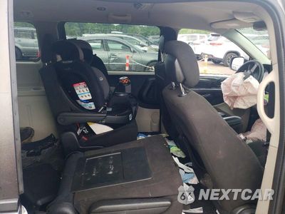 Zdjęcie 11 z 13 samochodu: 2016 DODGE GRAND CARAVAN SE VIN:2C4RDGBG4GR320064 - miniatura