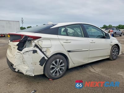 Trzecie zdjęcie samochodu z tyłu: 2020 TOYOTA PRIUS PRIME XLE VIN:JTDKARFP1L3126451 - miniatura